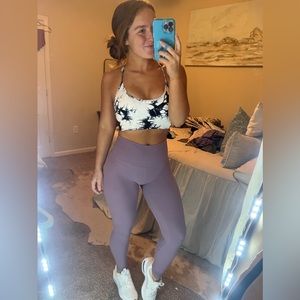 Lululemon leggings mauve - size 6